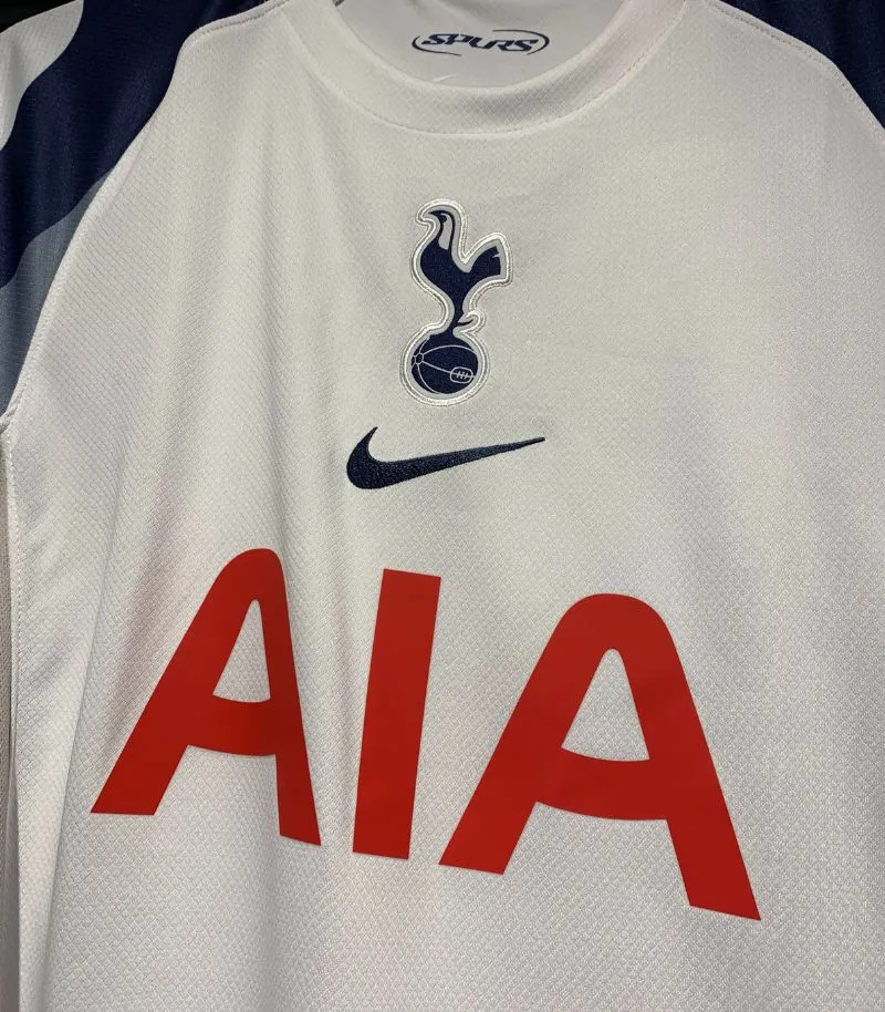 spurs kit