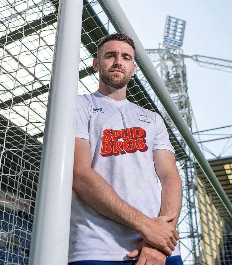 new preston home shirt in white