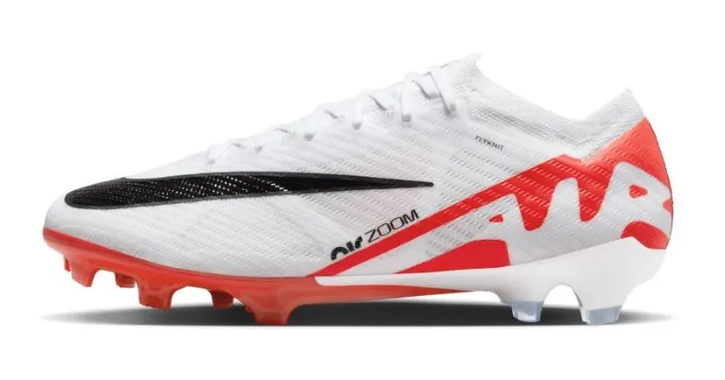 nike mercurial vapor 15 football boot in white and red