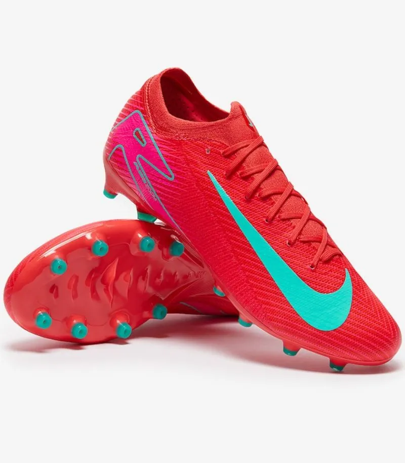 nike mercurial vapor 16 football boots in cherry red colour