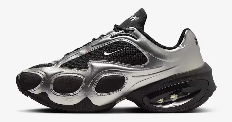 Nike air max muse trainers  