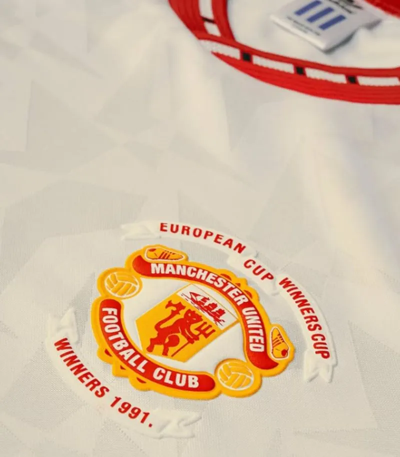 man utd 1991 remake kit