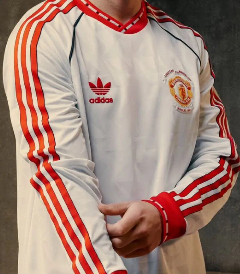 man utd 1991 remake kit