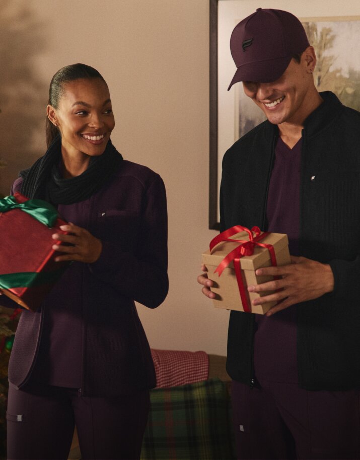 SHOP SCRUBS
