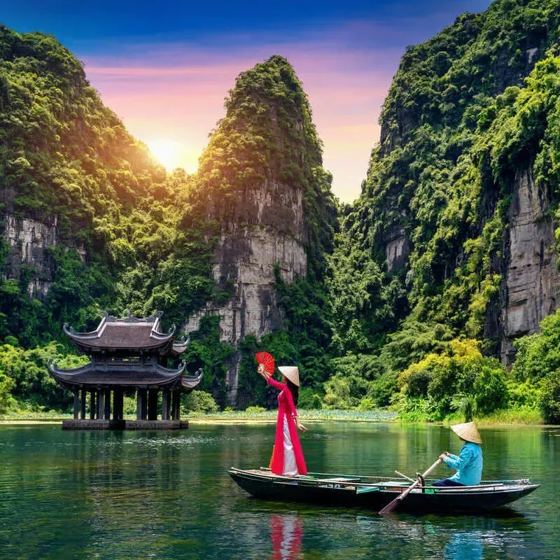 NINH BINH