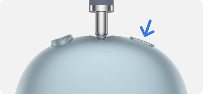 AirPods Max bleu avec un bouton 