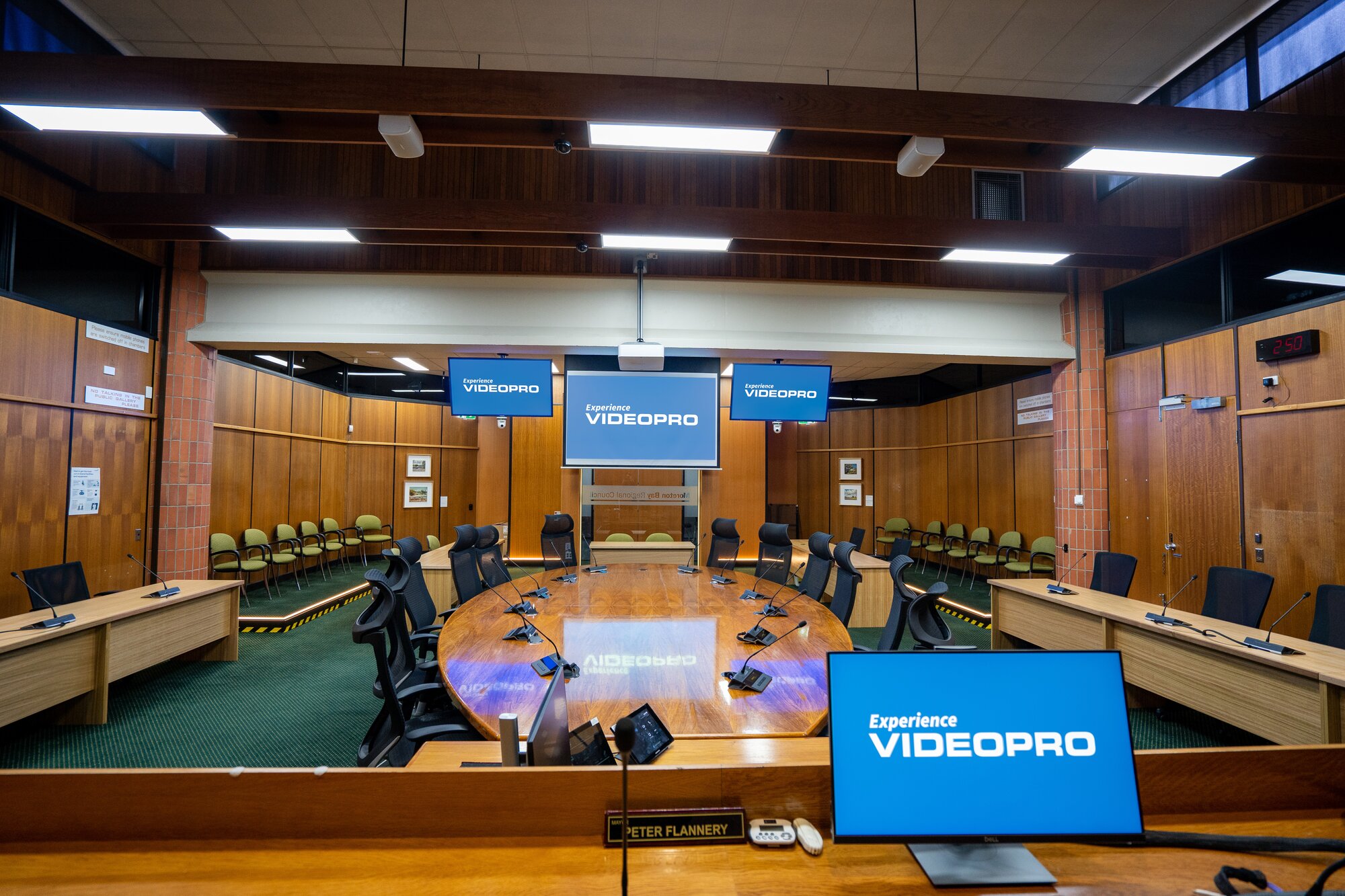 Videopro installs AV solution in local government council chamber