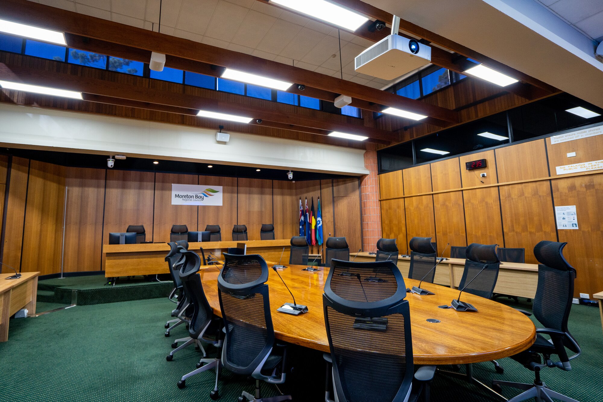 Videopro installs av solution for Moreton Bay Regional Council chambers