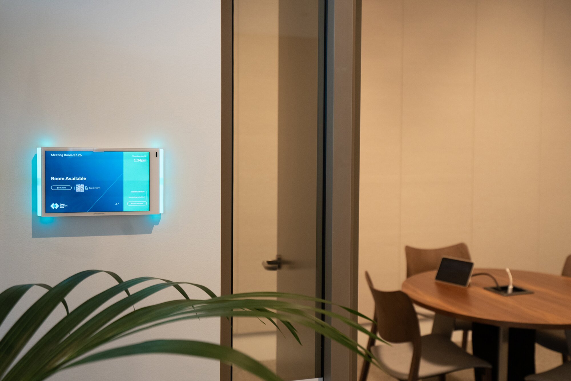 Videopro installs room booking solutions for commercial and workplace meeting spaces