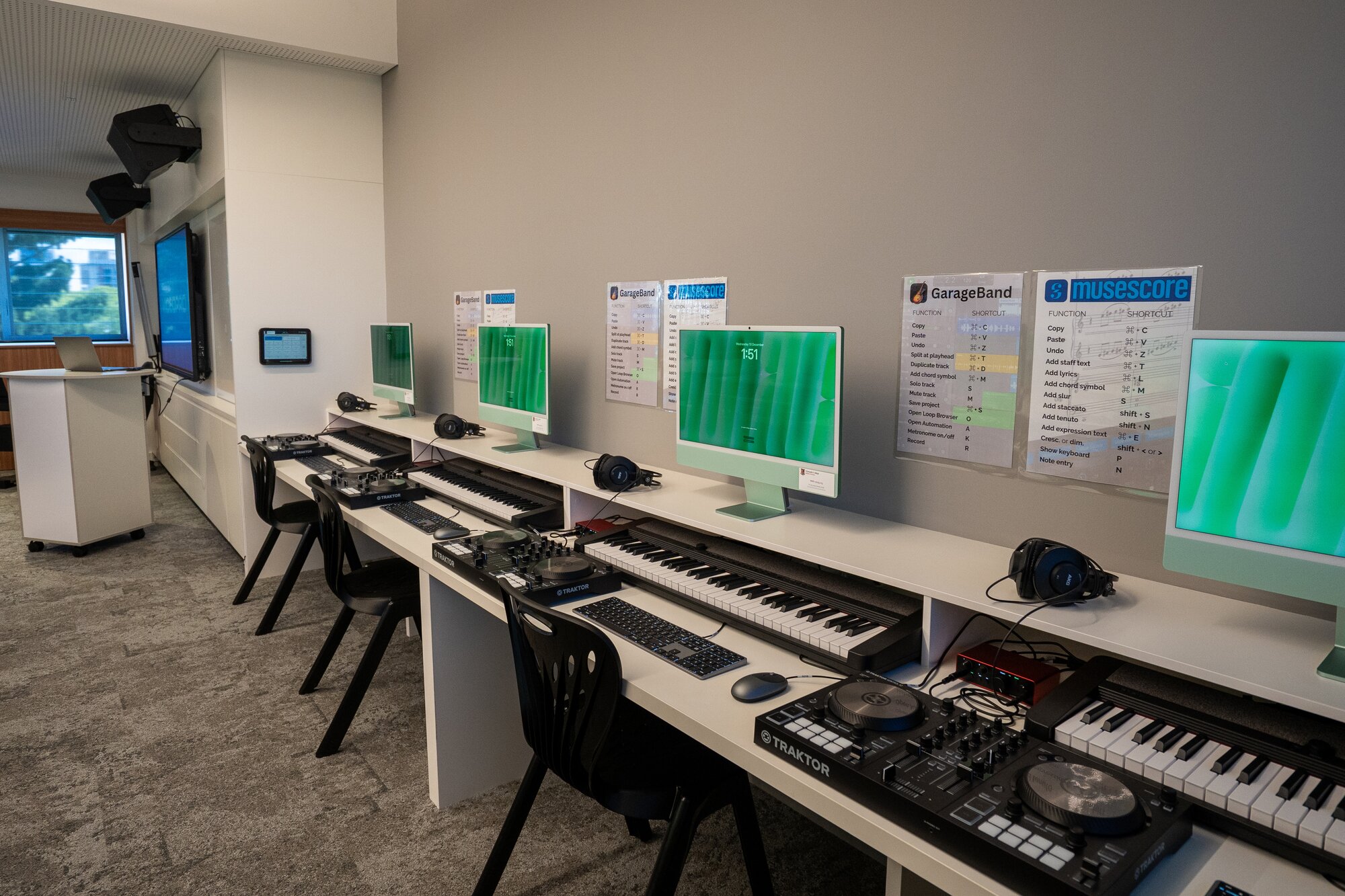 Videopro installs av solution school music studio