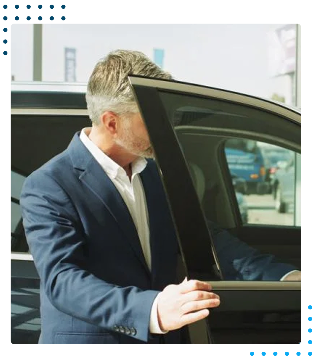 POS and the Tiphaus app shown as working together