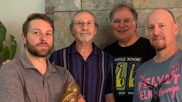 A poster for Órale Mundo event