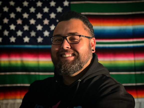 Beat Box mural artist Isaac Lucero