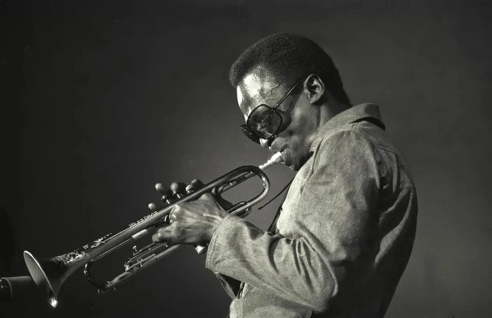 Miles Davis debuts "Conception" on several rankings in the U.K., and he manages to collect his first hit on one singles chart as the short effort arrives. American jazz msuician Miles Davis (1927 - 1991) plays trumpet during the Schaefer Music Festival at Central Park's Wollman Rink, New York, New York, July 8, 1969. (Photo by Jack Vartoogian/Getty Images) ... More Getty Images