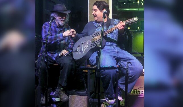 A poster for Lunch Series: Mad Dag & Nic Clark event