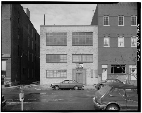 KUVO station location on 1225 Wazee Street (1984-1994)