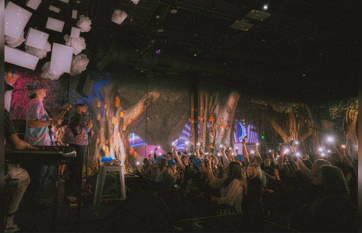 A poster for Fiamoré event