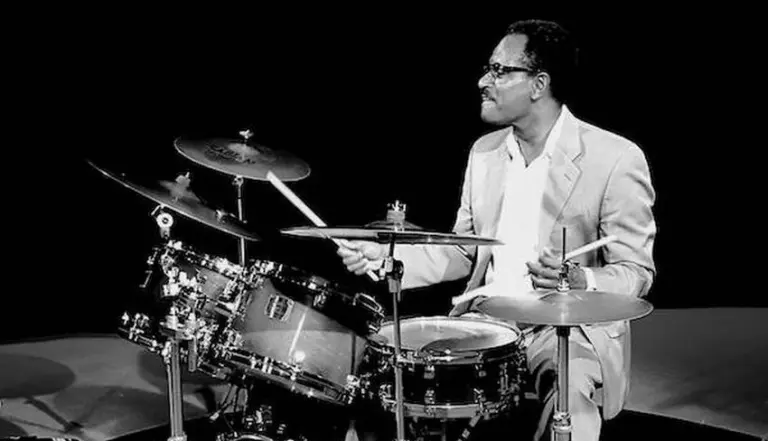 A poster for Harold Summey Trio event