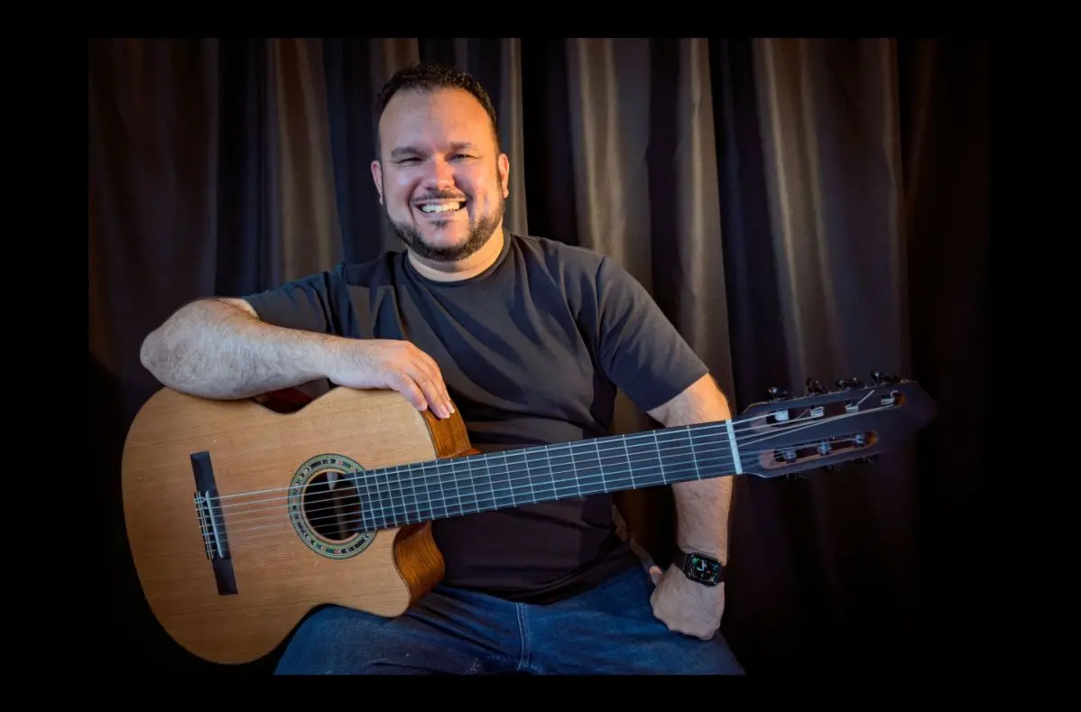 A poster for Lunch Series: Gabriel Santiago event