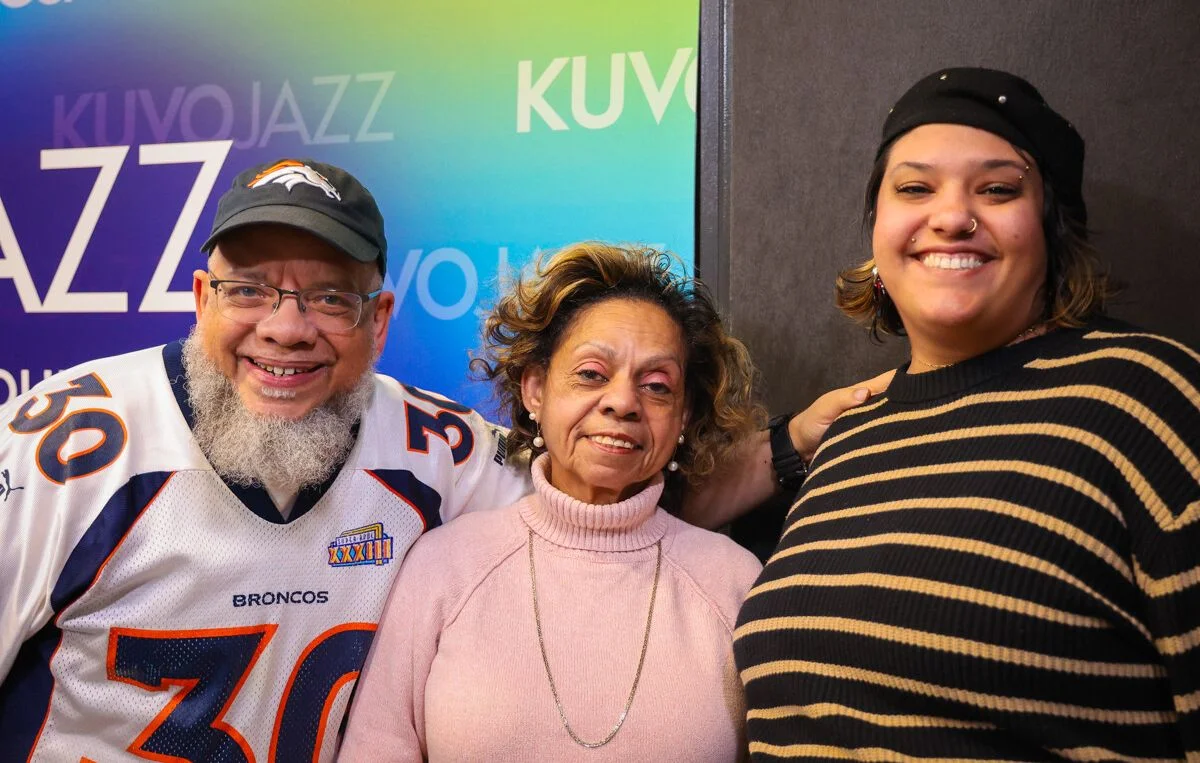 Steve Chavis, Gabriel, Abi Clark