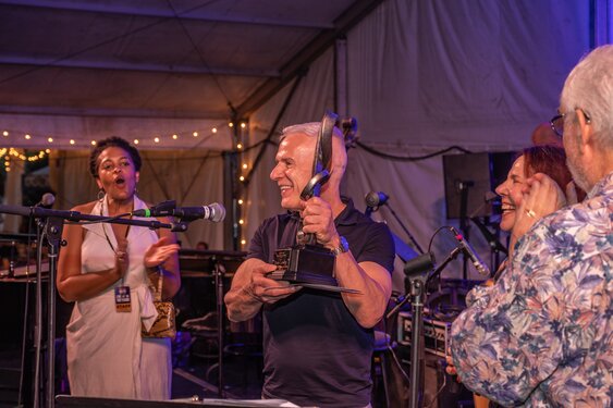 Live at the Vineyards 2025 Carlos Landos Colorado Music Educator Award recipient