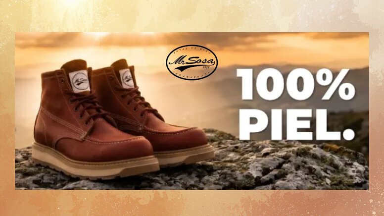 Botas de piel de alta calidad, fabricadas por marcas mexicanas, en un paisaje montañoso al atardecer.