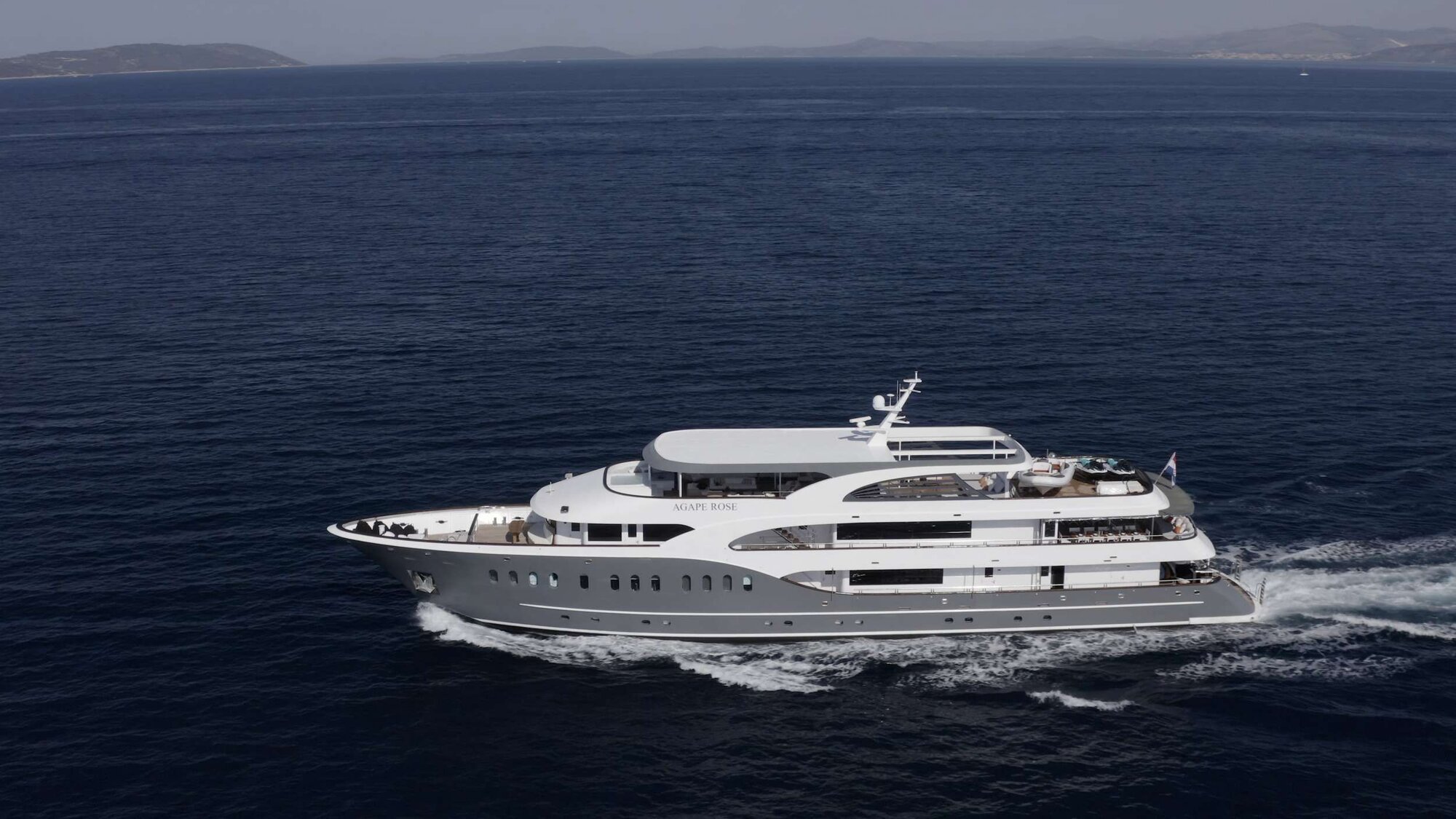 AGAPE ROSE Yacht