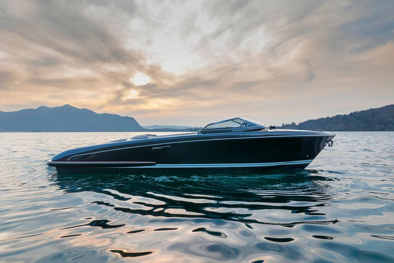 Riva ISEO Super