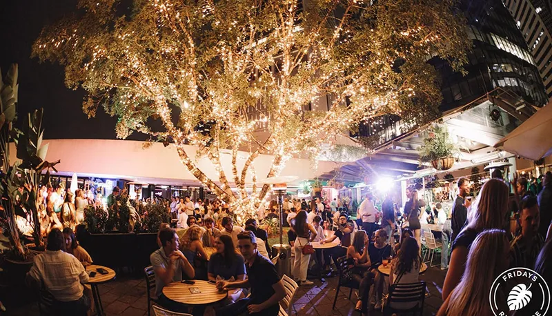 Friday's Riverside