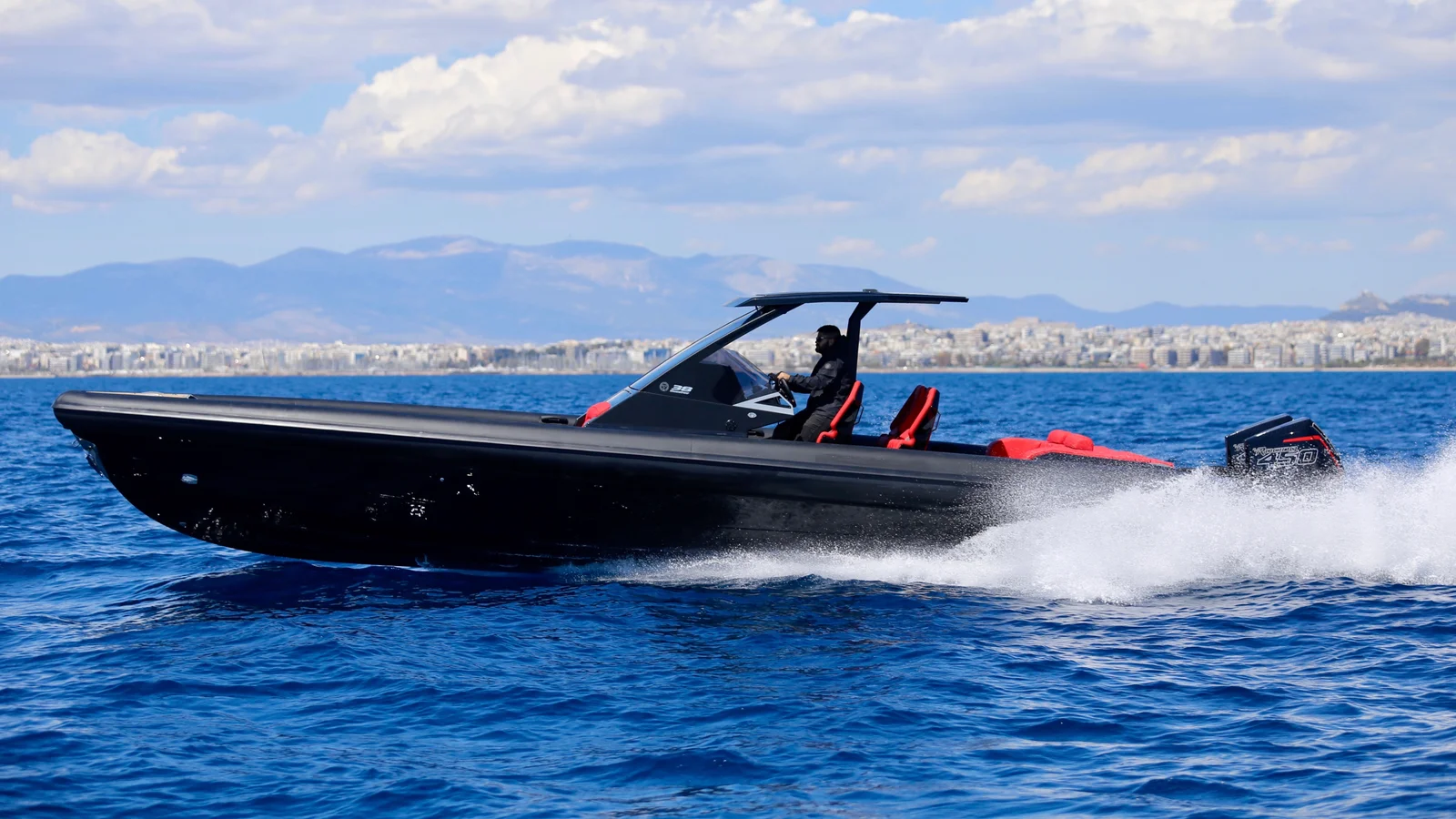 Technohull 38 Grand Sport