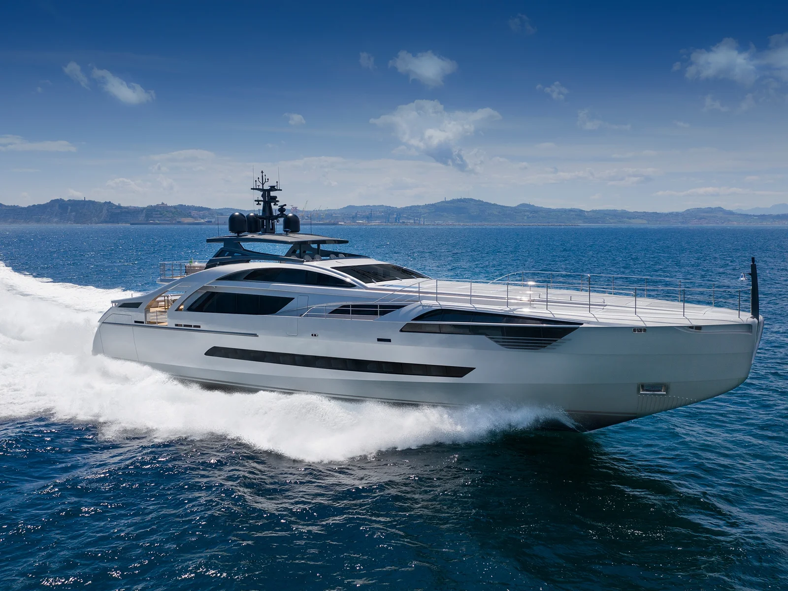 Pershing Yachts