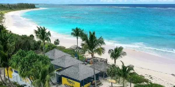 Tippy's Bar & Grill