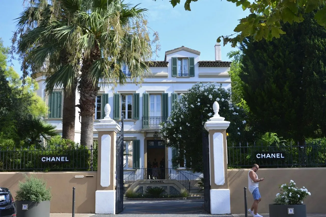 French Riviera Beach Clubs 2