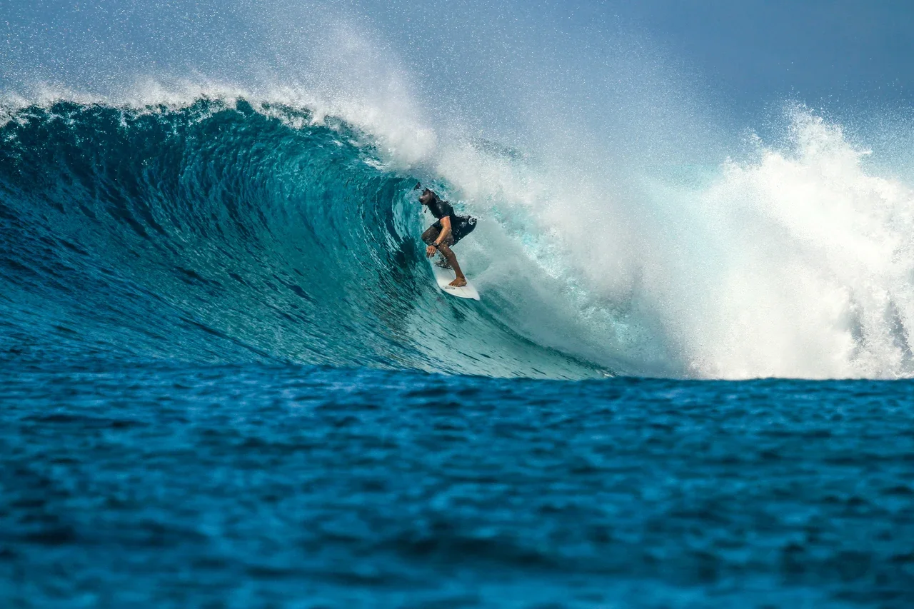 Thulusdhoo - Adventure Hub - 2