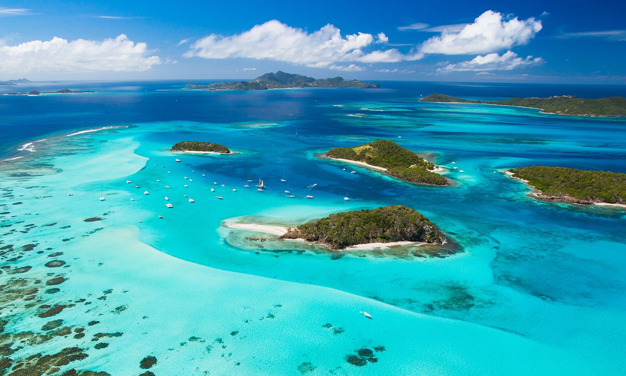Grenadines turquoise waters