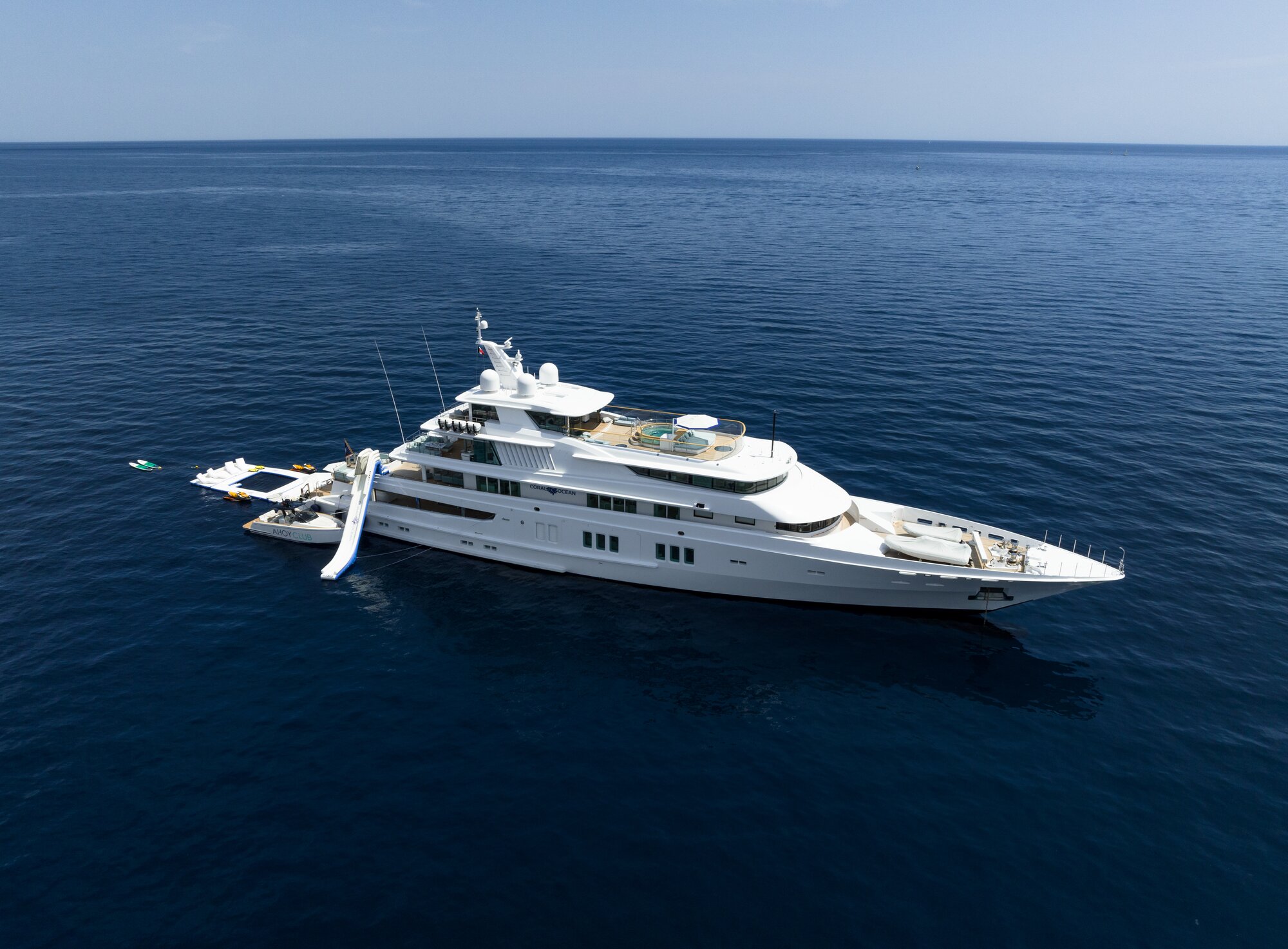 Ian Malouf on Building Businesses, Reimagining Yacht Charter, and the Rise of CORAL OCEAN