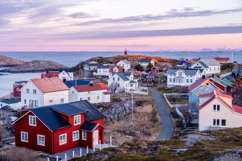 Day 3, Træna Sea Caves & the Myken Islands