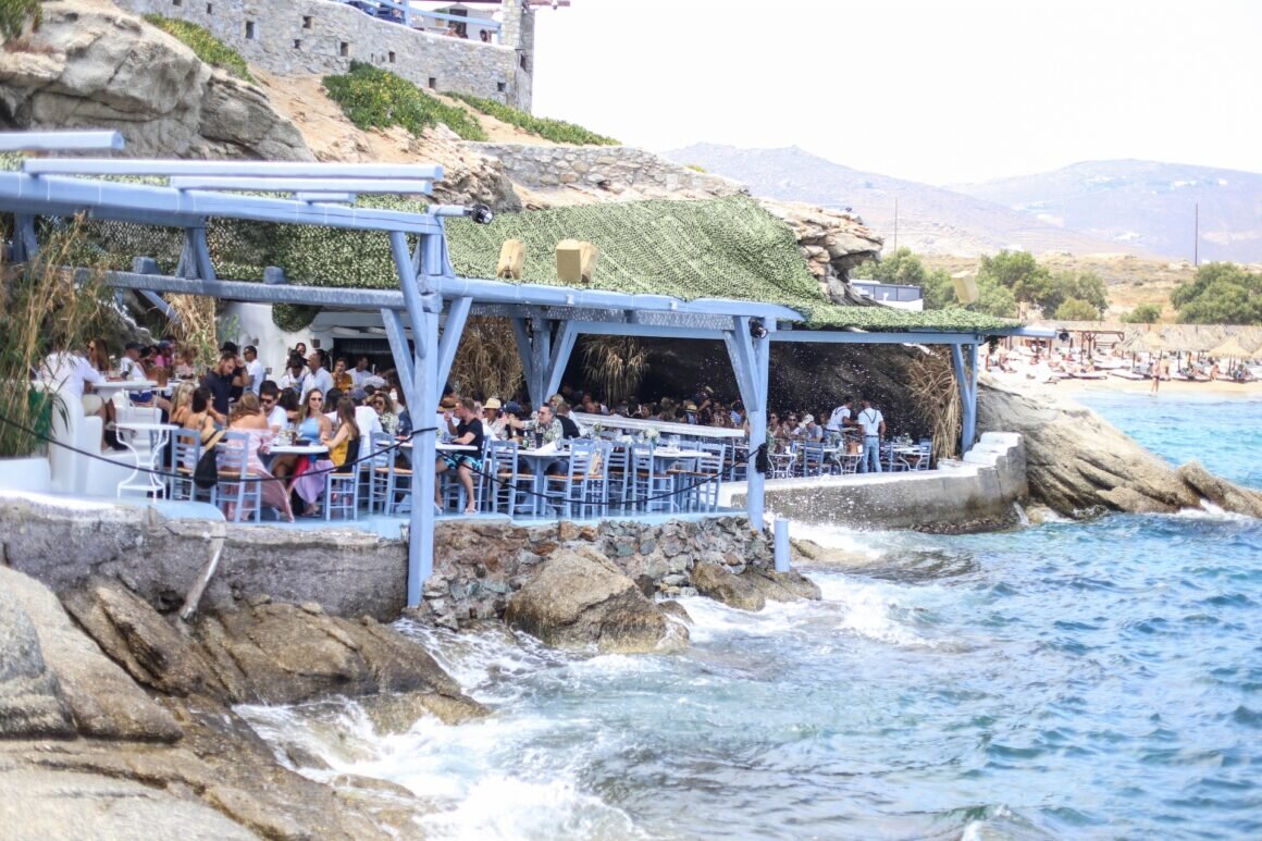 Spilia Seaside Lounge