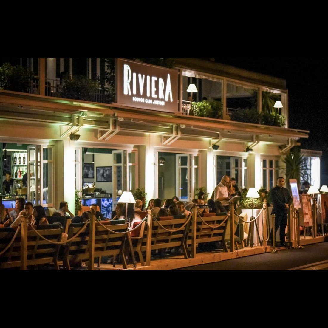 Riviera Lounge Bar · Monterosso