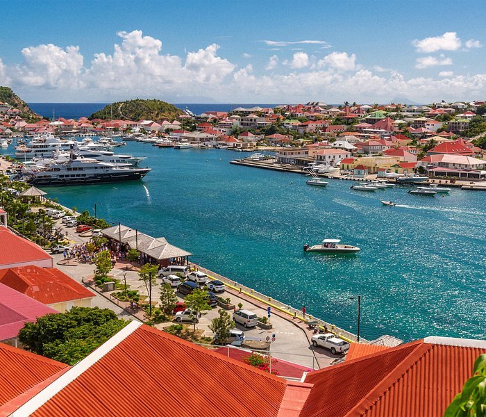 Anchor in Gustavia Harbour