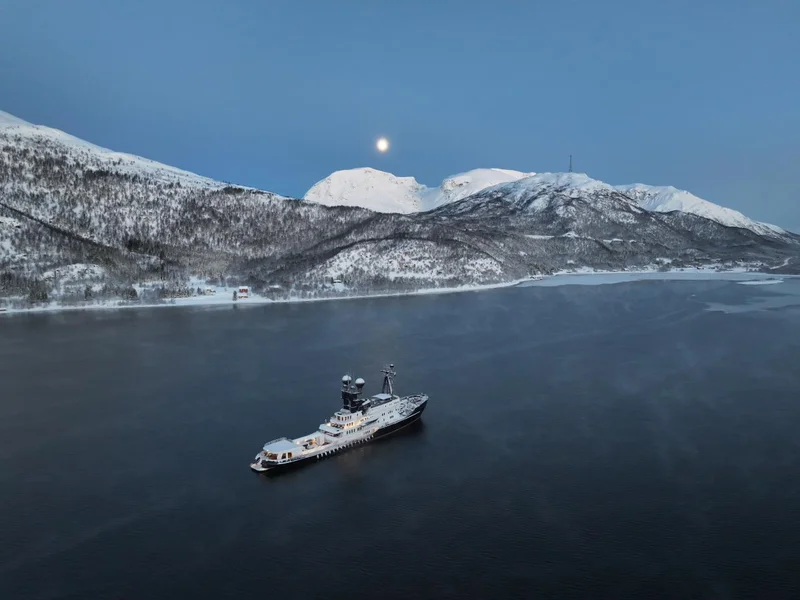 ARCTIC Winter Landscape