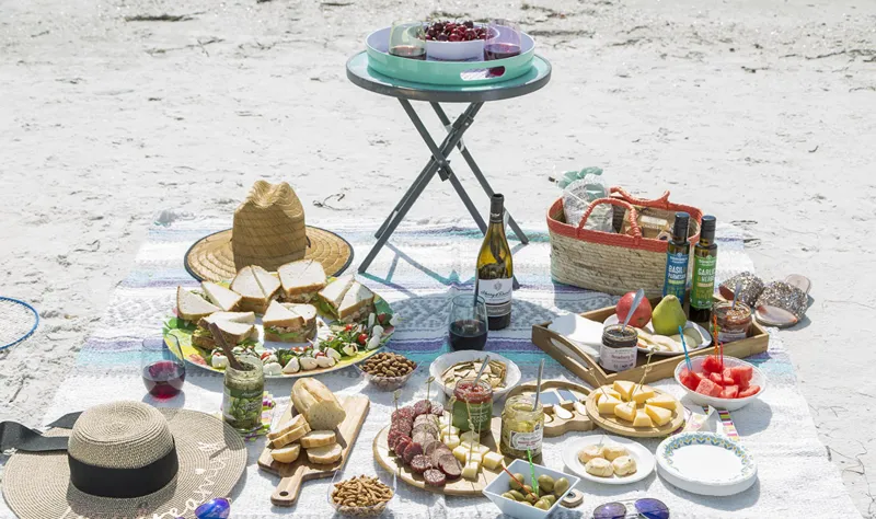Chef-Curated Beach Picnics