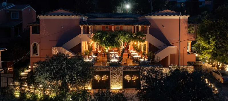 Etrusco · Corfu