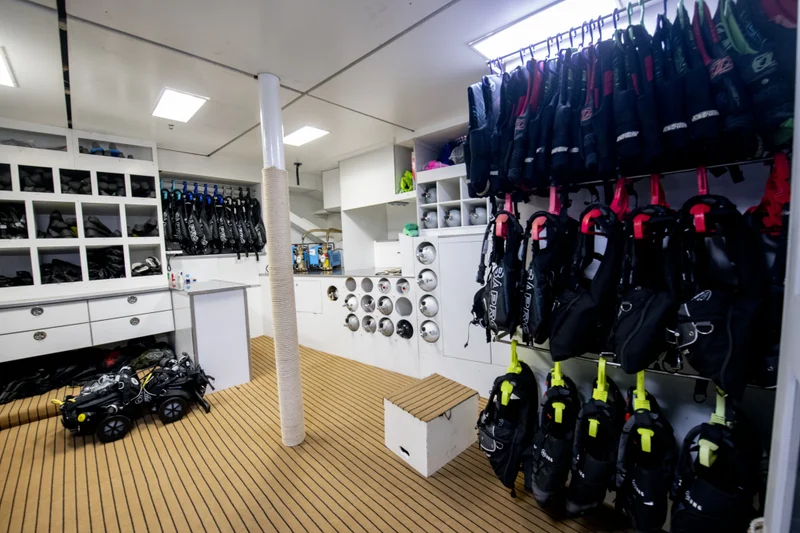 ARCTIC yacht interior