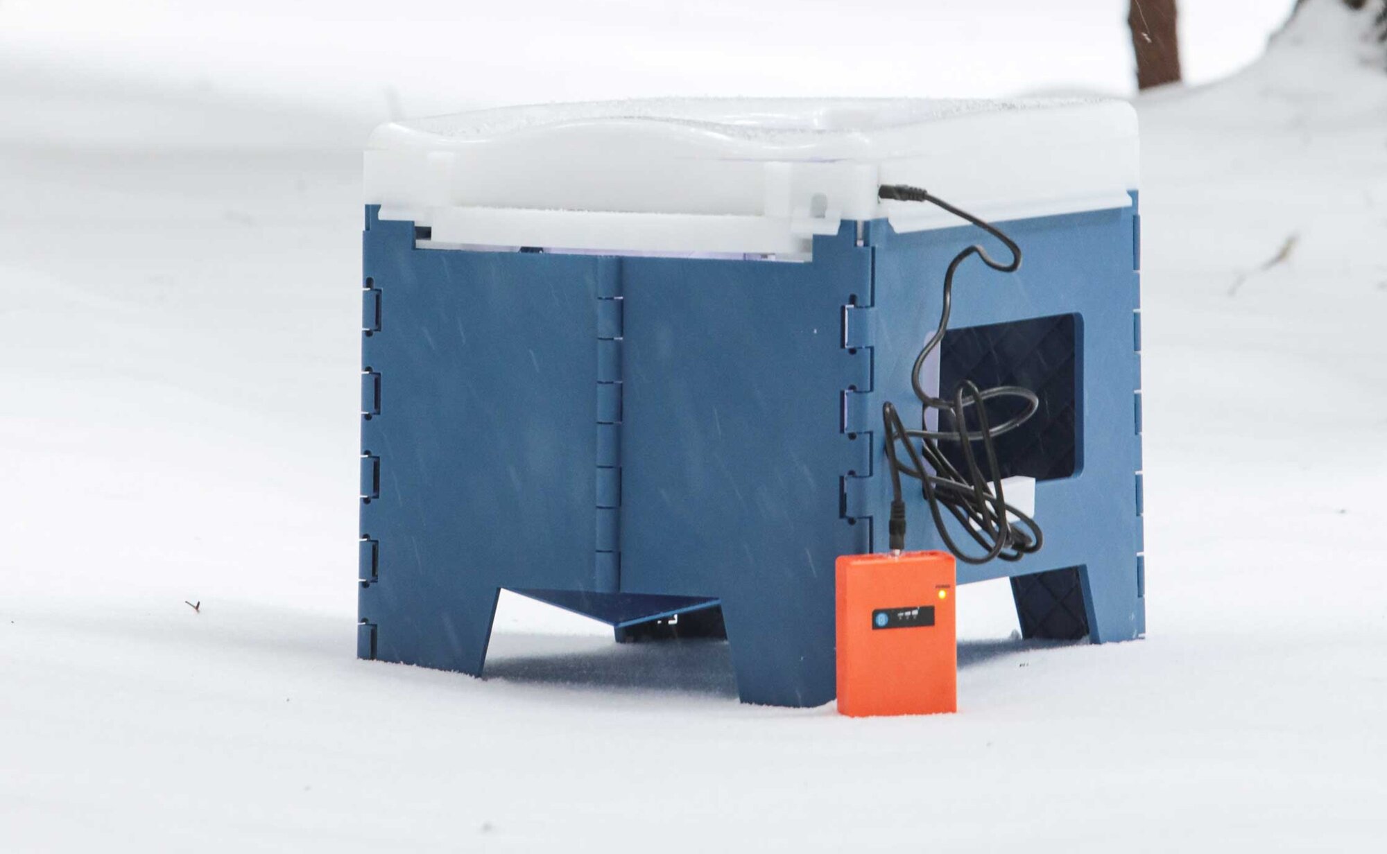 Wrappon PF-1 toilet system. Dry flush collapsable camper van toilet