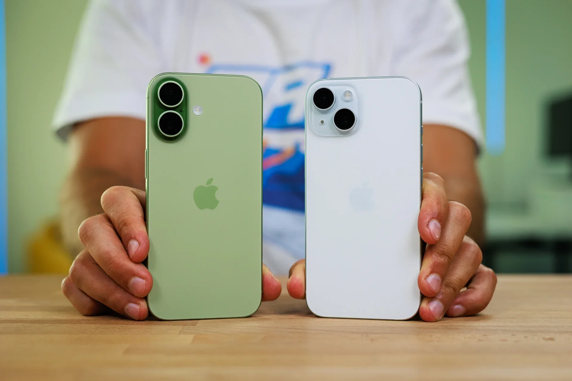 Apple Iphone 17 vs Apple Iphone 15 max 