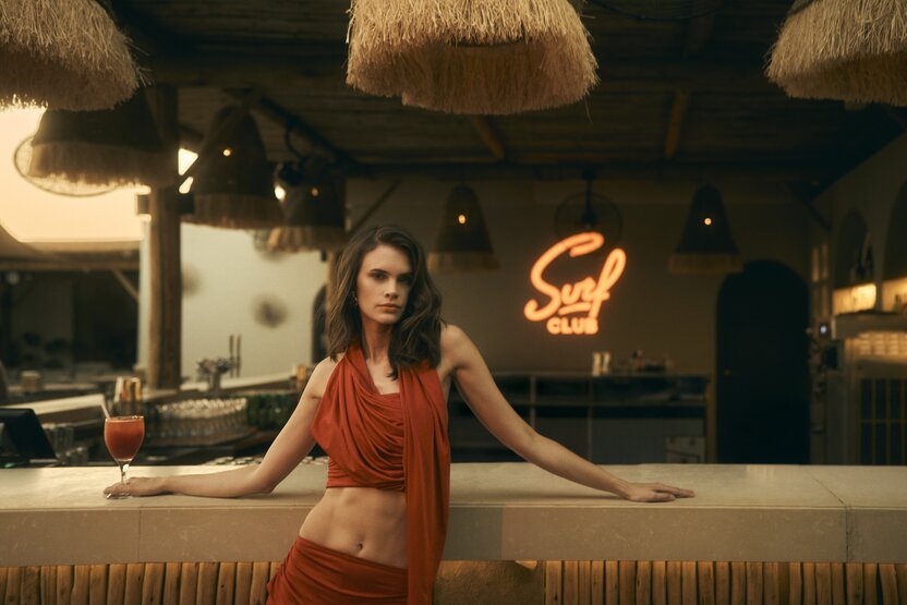 Ploom X lifestyle shot 10