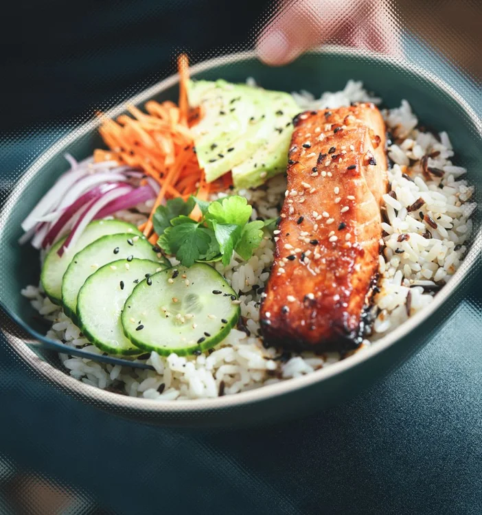 Salmon and rice bowl dish