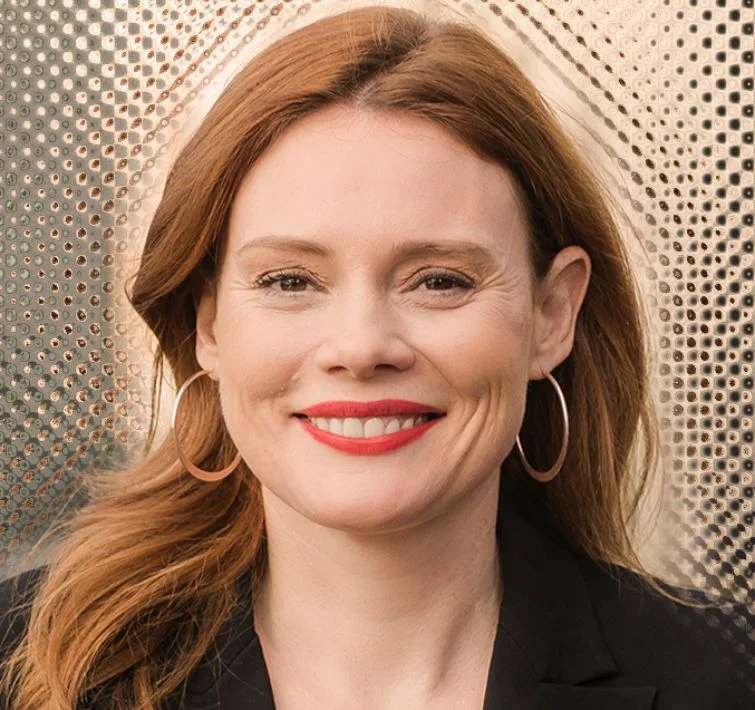 Illustration of a robotic hand holding up an analytics dashboard