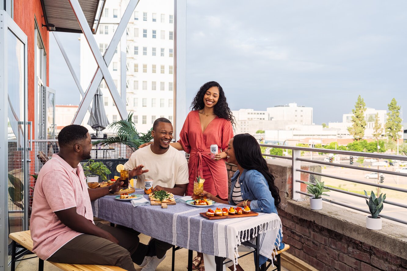 Men and Woman mountains